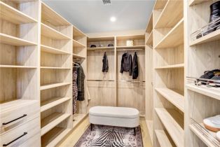 Single Family Residence, 4949 Petit ave, Encino, CA 91436 - 15