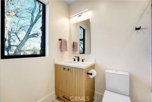 Single Family Residence, 4949 Petit ave, Encino, CA 91436 - 17