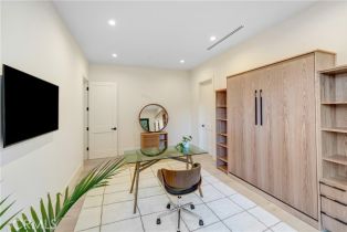 Single Family Residence, 4949 Petit ave, Encino, CA 91436 - 34