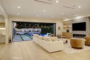 Single Family Residence, 4949 Petit ave, Encino, CA 91436 - 5