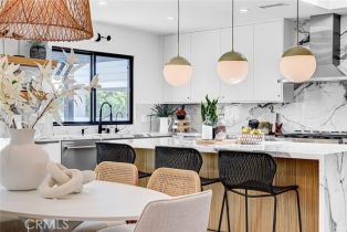 Single Family Residence, 2100 Wendy way, Manhattan Beach, CA 90266 - 12