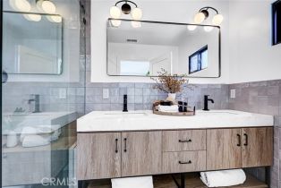 Single Family Residence, 2100 Wendy way, Manhattan Beach, CA 90266 - 22