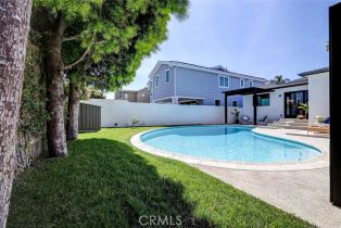 Single Family Residence, 2100 Wendy way, Manhattan Beach, CA 90266 - 49
