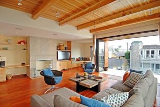 Single Family Residence, 125 13th st, Manhattan Beach, CA 90266 - 4