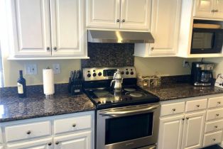 Condominium, 555 Esplanade, Redondo Beach, CA 90277 - 11