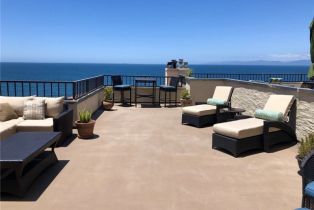 Condominium, 555 Esplanade, Redondo Beach, CA 90277 - 4