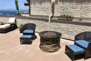 Condominium, 555 Esplanade, Redondo Beach, CA 90277 - 6