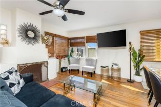 Residential Income, 3104 Ocean dr, Manhattan Beach, CA 90266 - 5