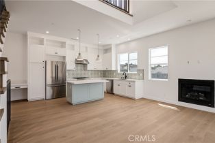 Condominium, 2100 Carnegie ln, Redondo Beach, CA 90278 - 7