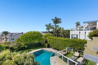 Single Family Residence, 207 N Dianthus st, Manhattan Beach, CA 90266 - 15