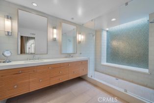 Single Family Residence, 207 N Dianthus st, Manhattan Beach, CA 90266 - 23