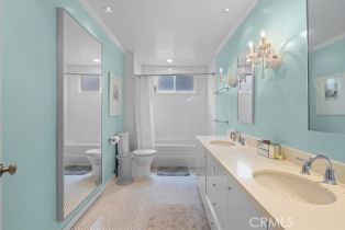 Single Family Residence, 207 N Dianthus st, Manhattan Beach, CA 90266 - 28