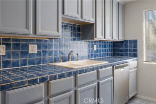 Condominium, 5055 Coldwater Canyon ave, Sherman Oaks, CA 91423 - 12