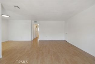 Condominium, 5055 Coldwater Canyon ave, Sherman Oaks, CA 91423 - 16