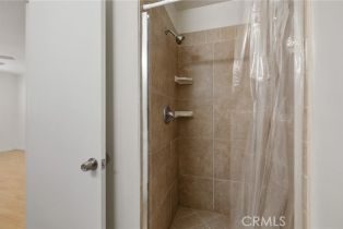 Condominium, 5055 Coldwater Canyon ave, Sherman Oaks, CA 91423 - 28