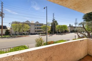 Condominium, 5055 Coldwater Canyon ave, Sherman Oaks, CA 91423 - 3