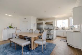 Single Family Residence, 300 19TH st, Manhattan Beach, CA 90266 - 13