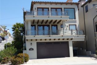 Condominium, 304 27th ST, Manhattan Beach, CA  Manhattan Beach, CA 90266