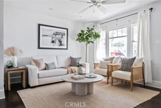 Single Family Residence, 204 Broadway, Redondo Beach, CA 90277 - 5