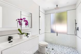 Single Family Residence, 4731 Topanga Canyon blvd, Woodland Hills, CA 91364 - 15