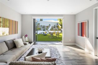 Single Family Residence, 4731 Topanga Canyon blvd, Woodland Hills, CA 91364 - 4