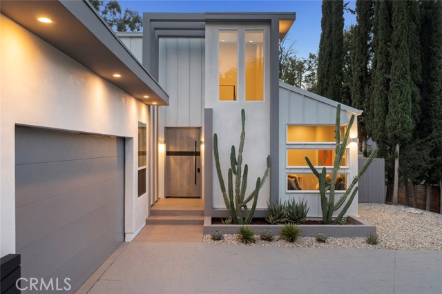 Single Family Residence, 4731 Topanga Canyon blvd, Woodland Hills, CA 91364 - 1