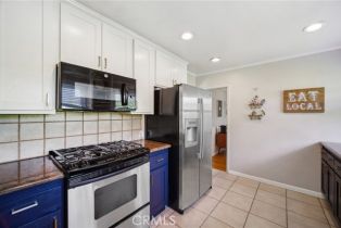 Single Family Residence, 4734 Buffalo ave, Sherman Oaks, CA 91423 - 11