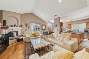 Condominium, 211 S Francisca ave, Redondo Beach, CA 90277 - 5