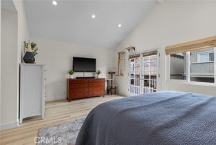 Single Family Residence, 1727 Spreckels ln, Redondo Beach, CA 90278 - 14