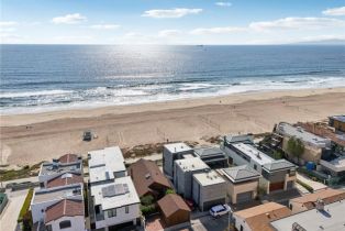 Single Family Residence, 1808 The Strand, Manhattan Beach, CA 90266 - 11