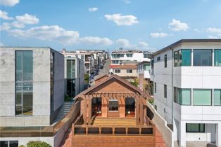 Single Family Residence, 1808 The Strand, Manhattan Beach, CA 90266 - 42