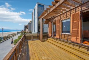 Single Family Residence, 1808 The Strand, Manhattan Beach, CA 90266 - 8