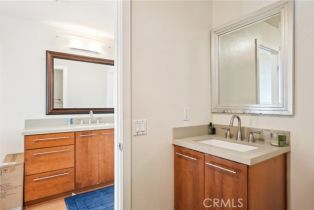 Condominium, 575 Esplanade, Redondo Beach, CA 90277 - 25