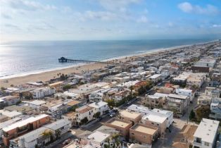 Condominium, 617 Crest DR, Manhattan Beach, CA  Manhattan Beach, CA 90266