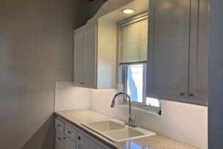 Residential Income, 3315 Strongs dr, Venice, CA 90292 - 10