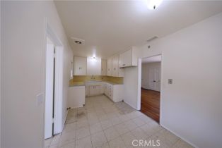 Single Family Residence, 413 N Wayne ave, Fullerton, CA 92833 - 11