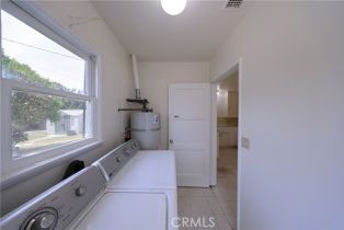 Single Family Residence, 413 N Wayne ave, Fullerton, CA 92833 - 17