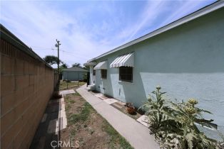 Single Family Residence, 413 N Wayne ave, Fullerton, CA 92833 - 31