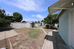 Single Family Residence, 413 N Wayne ave, Fullerton, CA 92833 - 34