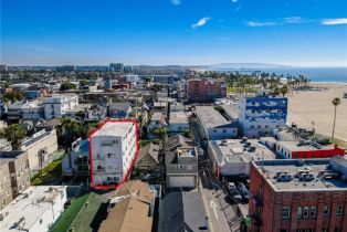 Residential Income, 19 Wavecrest ave, Venice, CA 90291 - 8