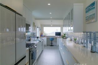 Single Family Residence, 154 Via Pasqual, Redondo Beach, CA 90277 - 21