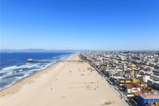 Single Family Residence, 132 1st Place, Manhattan Beach, CA 90266 - 24