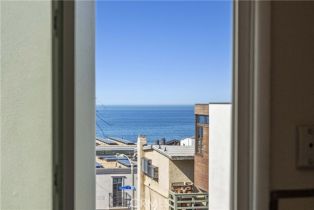 Single Family Residence, 132 1st Place, Manhattan Beach, CA 90266 - 26