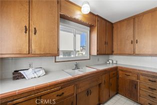 Single Family Residence, 132 1st Place, Manhattan Beach, CA 90266 - 32