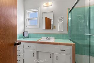 Single Family Residence, 132 1st Place, Manhattan Beach, CA 90266 - 39