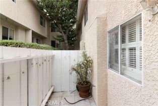 Townhouse, 4558 Willis ave, Sherman Oaks, CA 91403 - 11