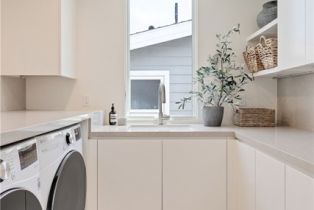 Single Family Residence, 515 Marine ave, Manhattan Beach, CA 90266 - 42