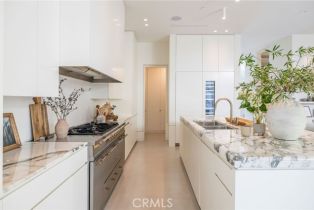 Single Family Residence, 515 Marine ave, Manhattan Beach, CA 90266 - 5