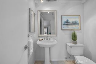 Condominium, 222 Irena ave, Redondo Beach, CA 90277 - 13