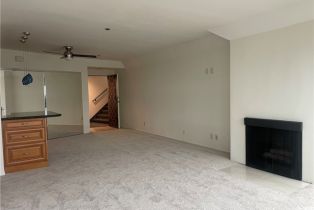 Condominium, 625 Esplanade, Redondo Beach, CA 90277 - 5